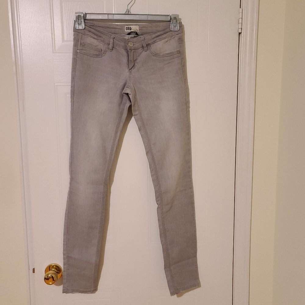 Garage Begging For My Jeggings Low Rise Stretch Jeggings. Light Gray. 3 or W26½.